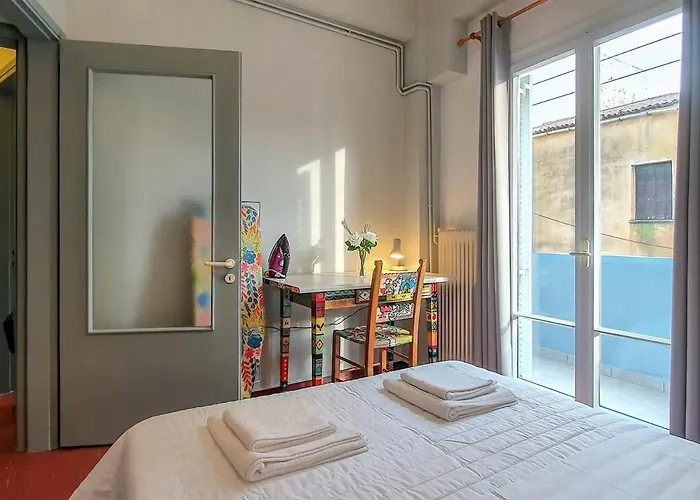 White Rose, Budget Flat In Chania Town Center