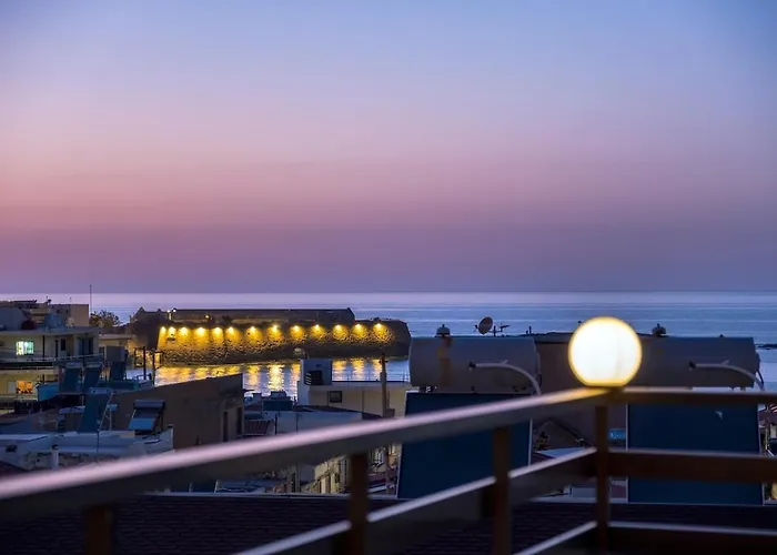 White Rose, Budget Flat In Chania Town Center Apartament *